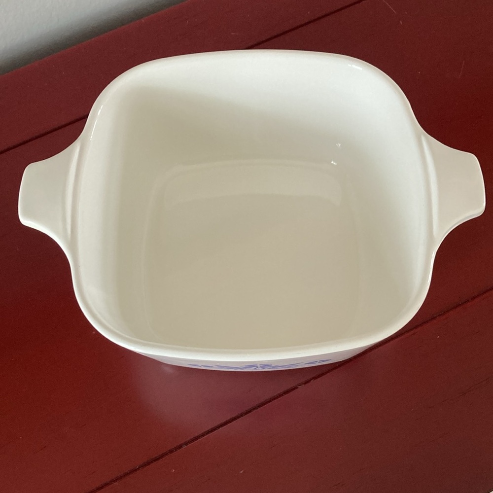 Vintage Corning Ware P-43-B Blue Cornflower 24 Ounce Baking Dish with Lid - Picture 9 of 13